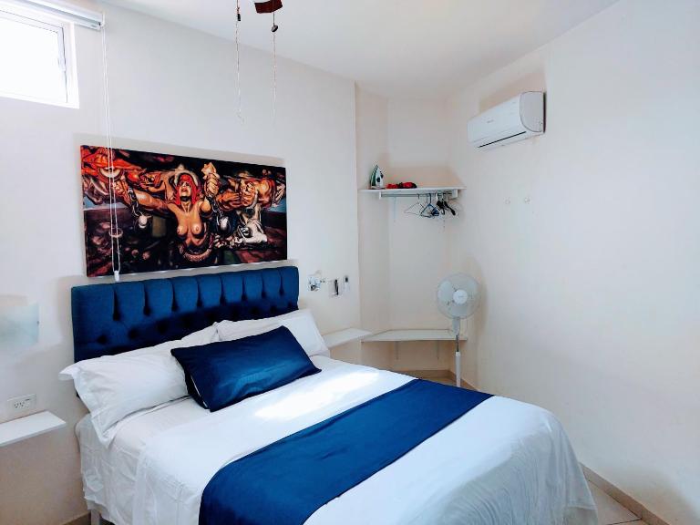 Departamento 22,cerca del CAS , CIMA, CRIT, consulado,Galerias mall y centro de gobierno - B&B Hermosillo