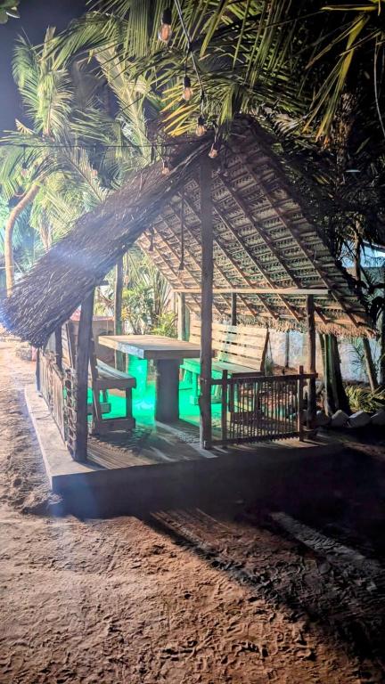 Gokanna Pearl Guest & Hostels - B&B Trincomalee