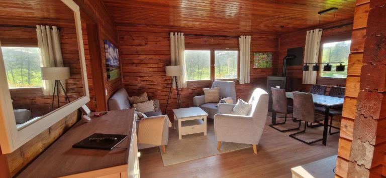 Blockhaus am Waldrand - B&B Erbach
