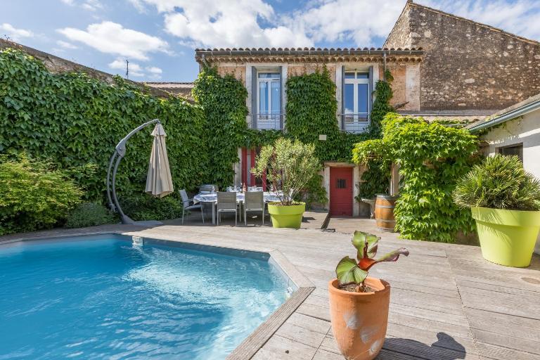 Maison de Vacances 8 à 15 pers à proximité du Canal du Midi - Bed and Breakfast Sallèles-d'Aude