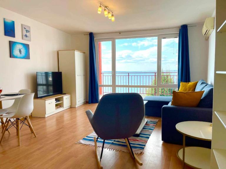 Apartament 360 Panorama Fort Beach - Chambres d'hôtes Sveti Vlas