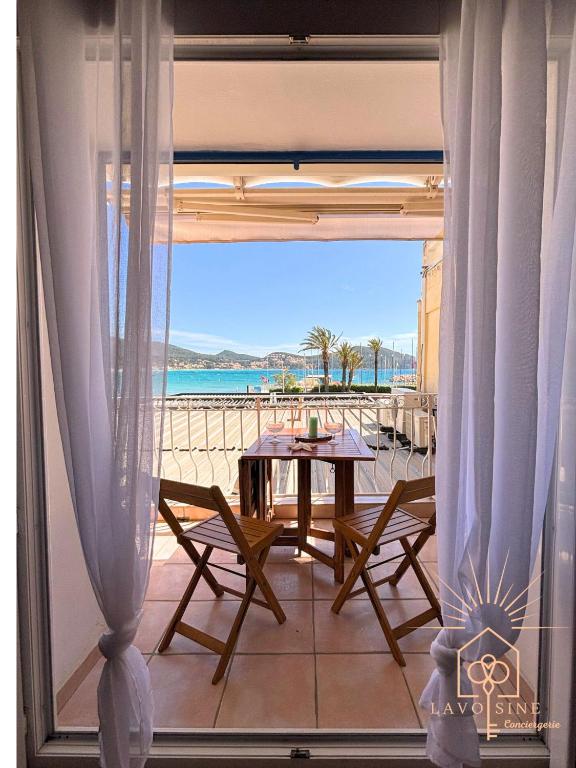 Les pieds dans l'eau - Bed and Breakfast Saint-Cyr-sur-Mer