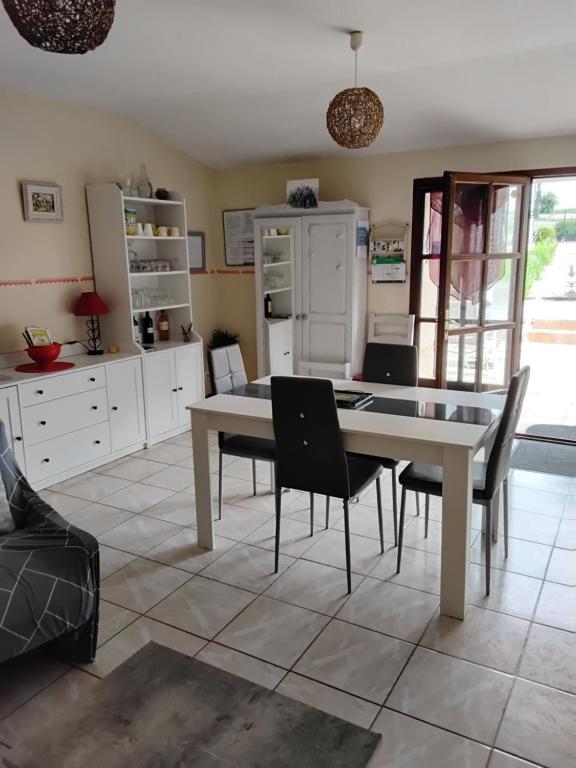 Gite du Grand-Pas - Chambres d'hôtes Doulezon