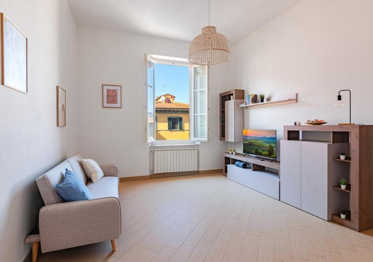 cvr 8- 3 rooms with views - near the Tower - B&B Pisa