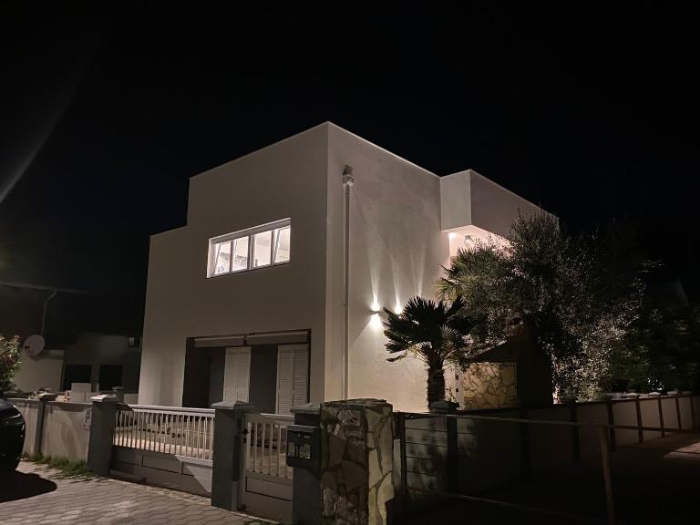 Apartments Katharina - Chambres d'hôtes Privlaka