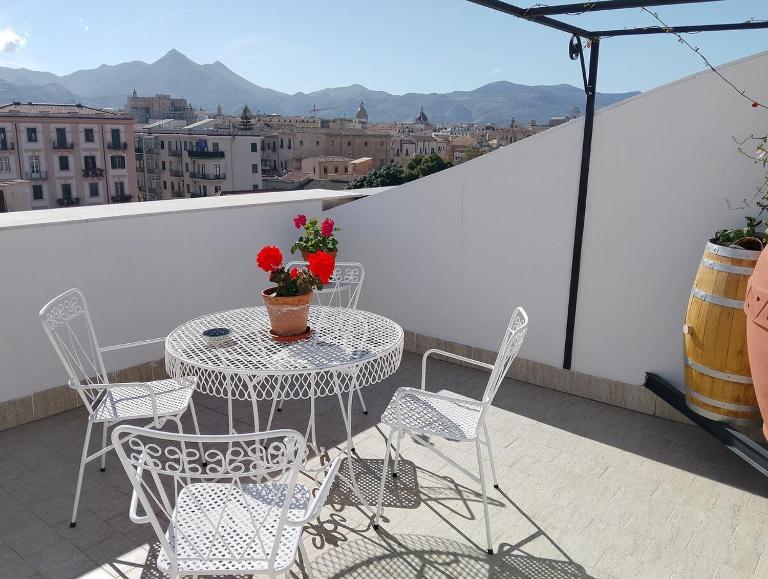 Rooftop Magione - B&B Palermo
