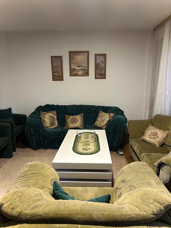 Rent a vintage house in Sarajevo - B&B Sarajevo