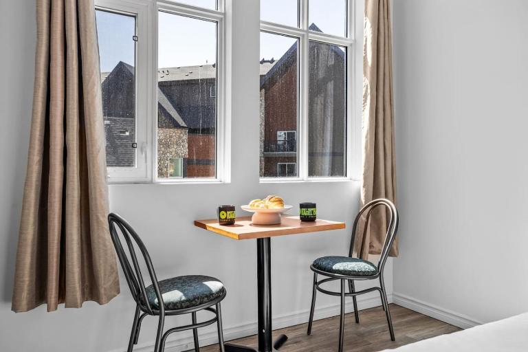 Perfect Canmore Getaway for 4 plus Exclusive Savings - B&B Canmore