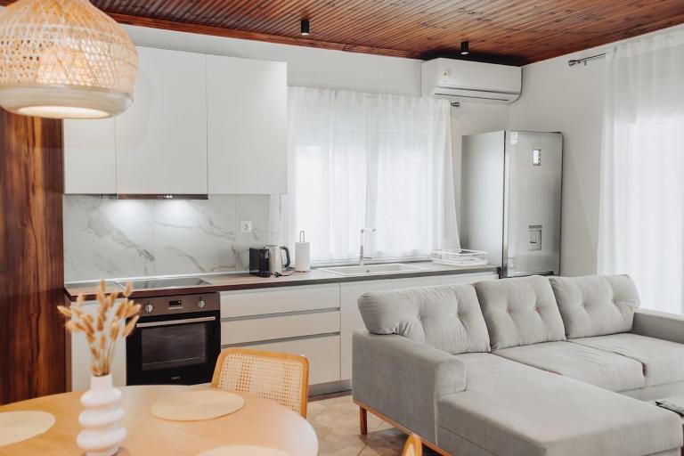 Nikolaidis Villa Family Friendly - B&B Nea Kallikrateia