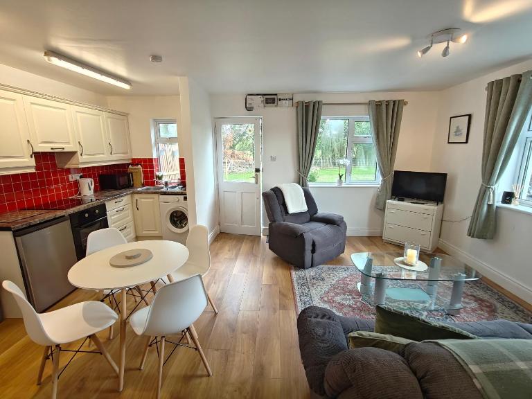 Sweethaven Chalet - B&B Killarone