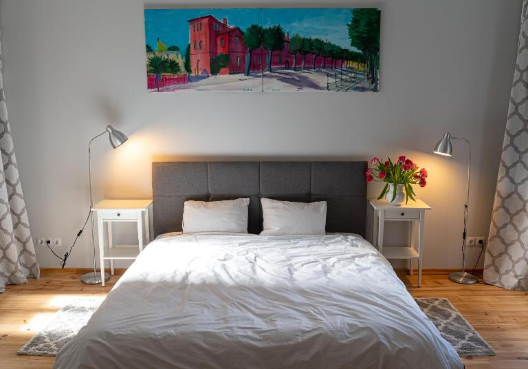 Kuhrhaus Apartment by Pilat - 400 m to Beach - Ferienwohnung Liepāja