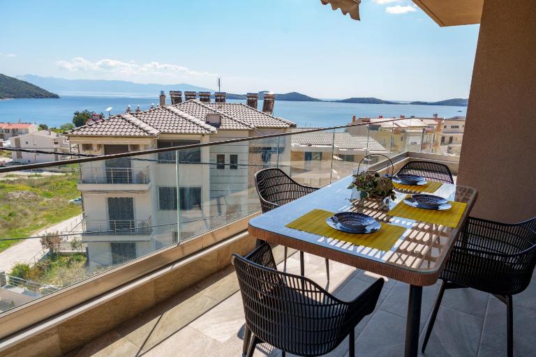 View of the Aegean sea - B&B Nea Peramos