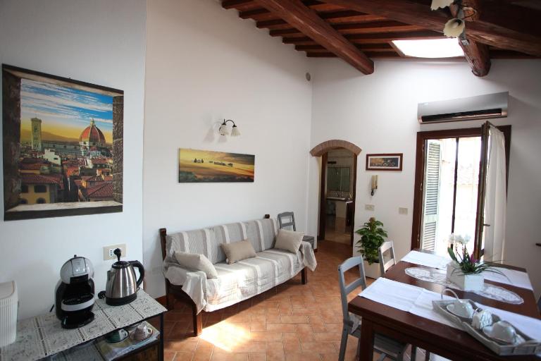 Dimora La Favorita - B&B San Miniato