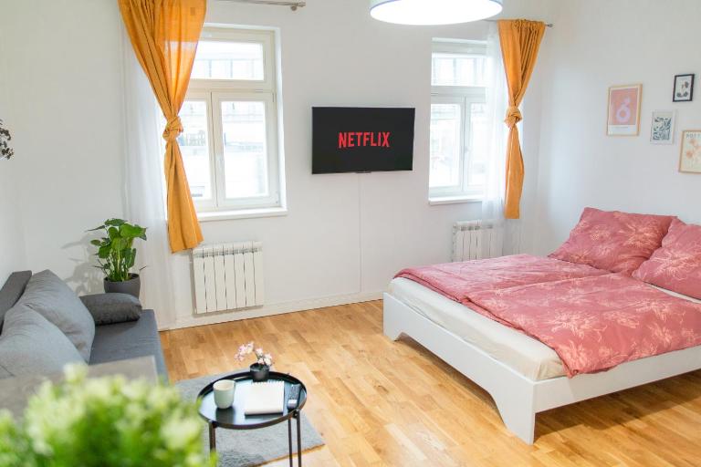 Cozy Retreat by Wenceslas Square - B&B Praga