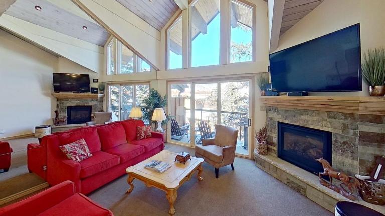 Crestwood 3102 Standard 3 Bedroom Plus Loft - B&B Snowmass Village