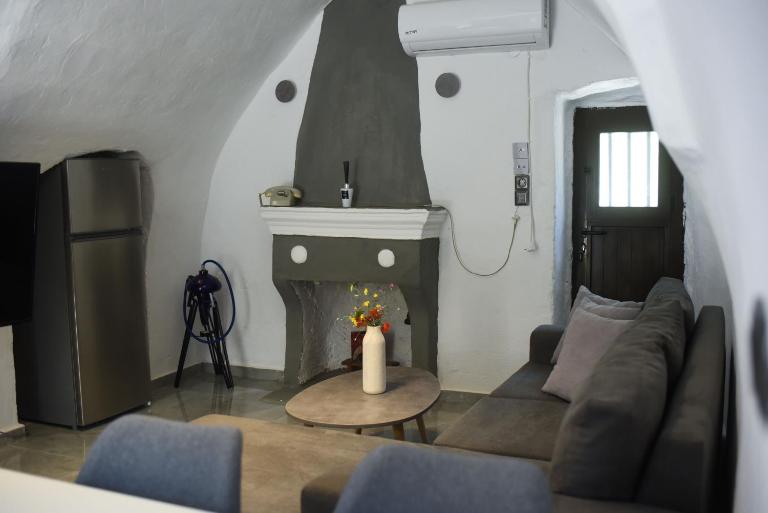 Basil Tree Stonehouse - Chambres d'hôtes Flomochóri