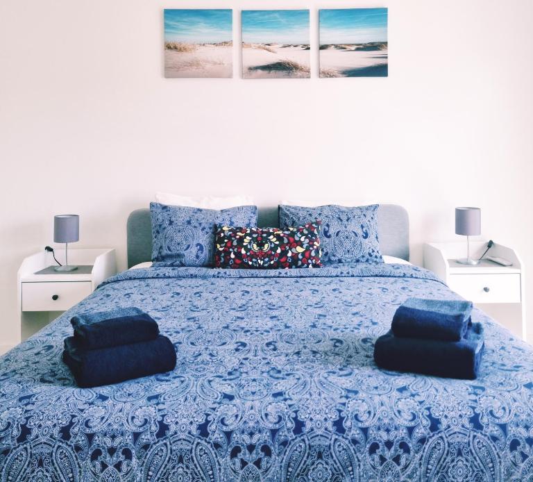 Beach Apartment w/Ocean view - B&B Costa de Caparica