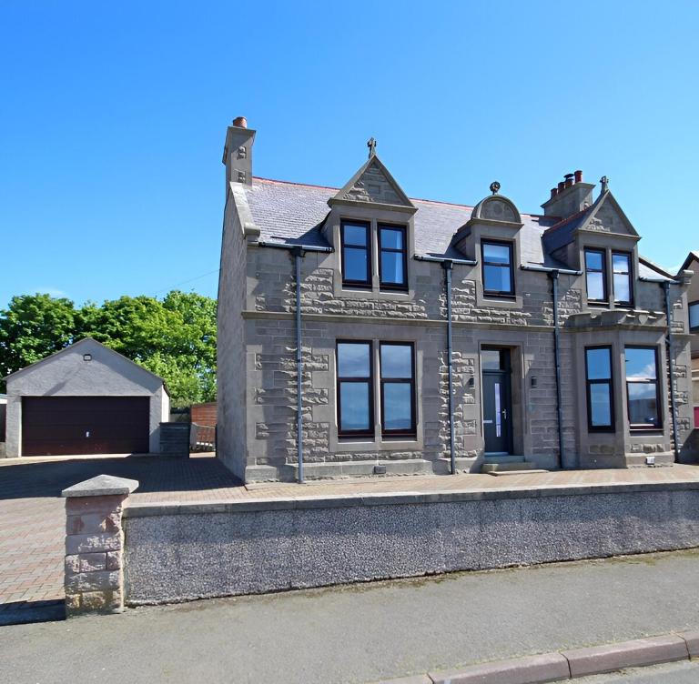 Dalwhinnie - B&B Buckie