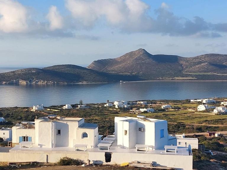 Good Vibe Villa - B&B Antíparos