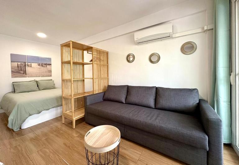 Home Formentor Salou - B&B Salou