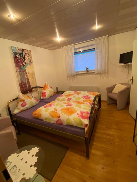 Zimmer 1 inkl eigenem Bad und Parkplatz - Chambres d'hôtes Waldböckelheim