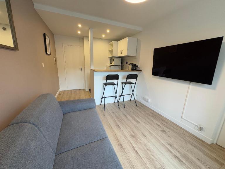 La Dune, Proche Gare avec Parking - B&B Melun
