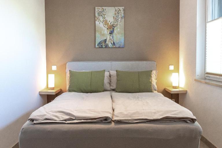 SOLIM - Apartment, Küche, Balkon & Garten, 45 qm, max 4 Personen, Parkplatz, Zentral - B&B Kiefersfelden