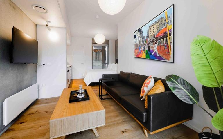 City Central Retreat - Sleek Studio Living - B&B Wellington