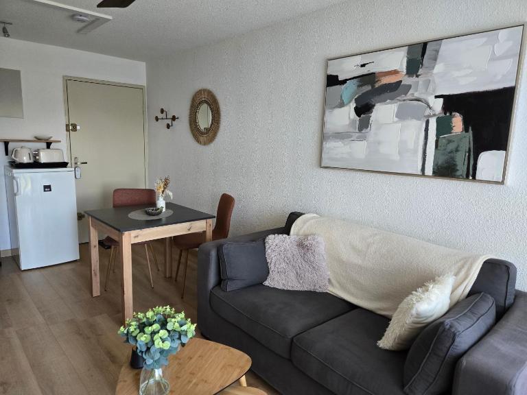 Appartement paisible à 300m de la plage - Chambres d'hôtes Le Grau-du-Roi