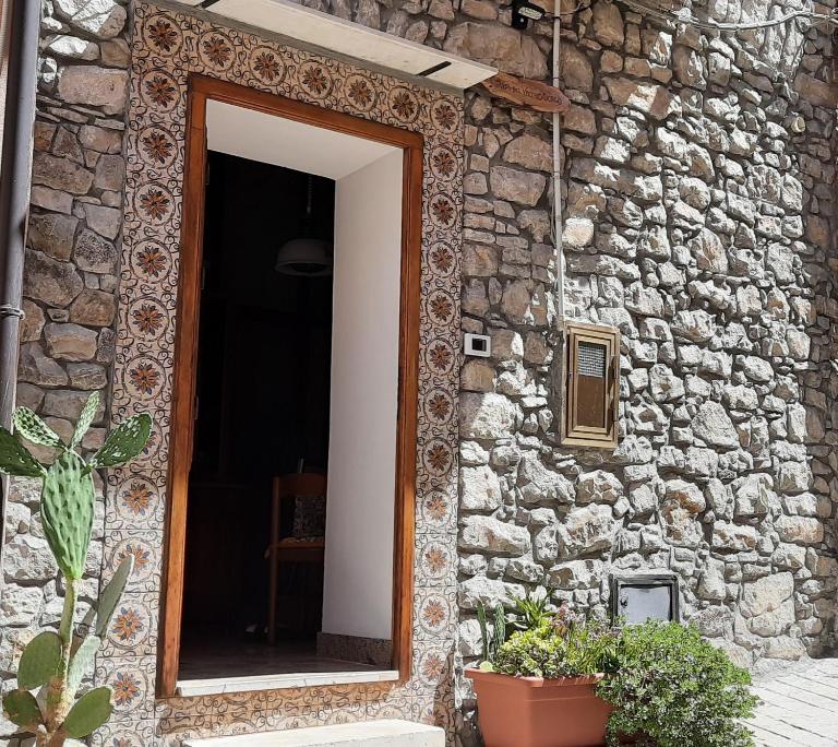 Casa del Vecchio Borgo - Ferienwohnung Caccamo