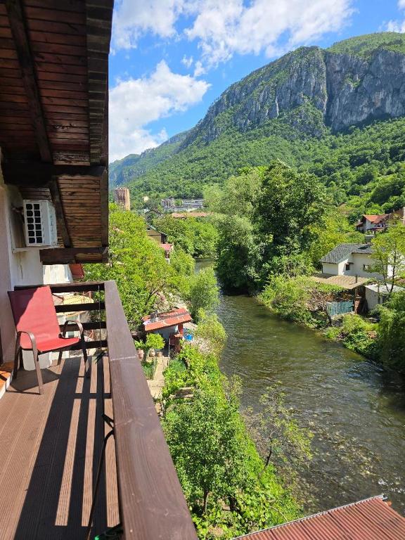 Casa Vivian - Bed and Breakfast Băile Herculane