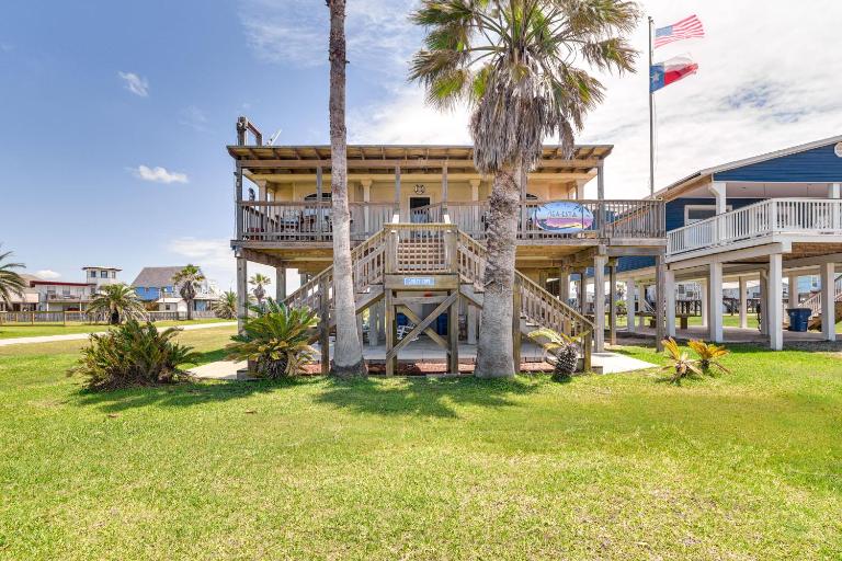 Intracoastal Views & Deck: Surfside Beach Home - B&B Surfside Beach
