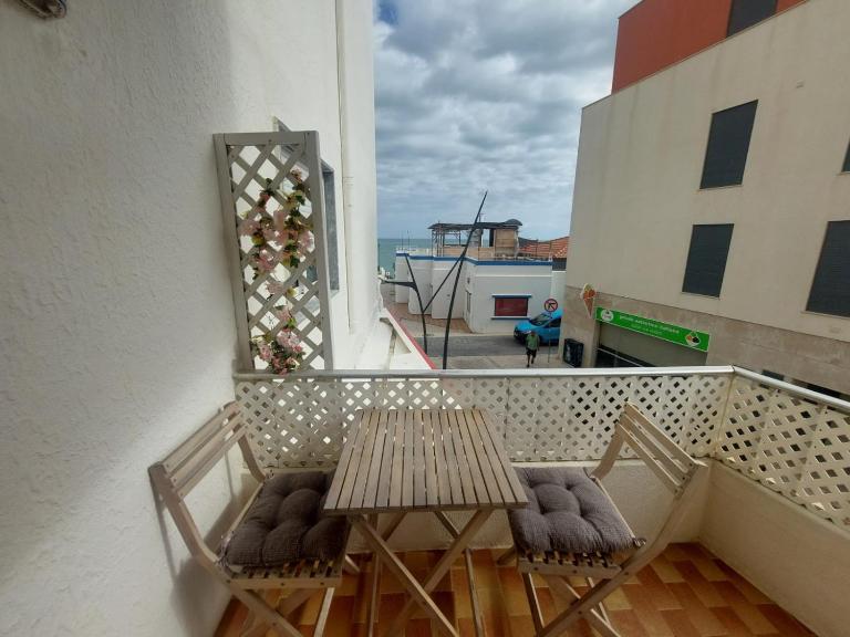 Casa Maria T2 - Ferienwohnung Armação de Pêra