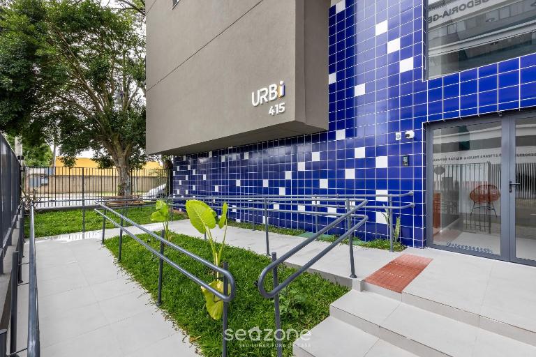 Studios modernos a poucos do centro Curitiba - EBI - B&B Curitiba