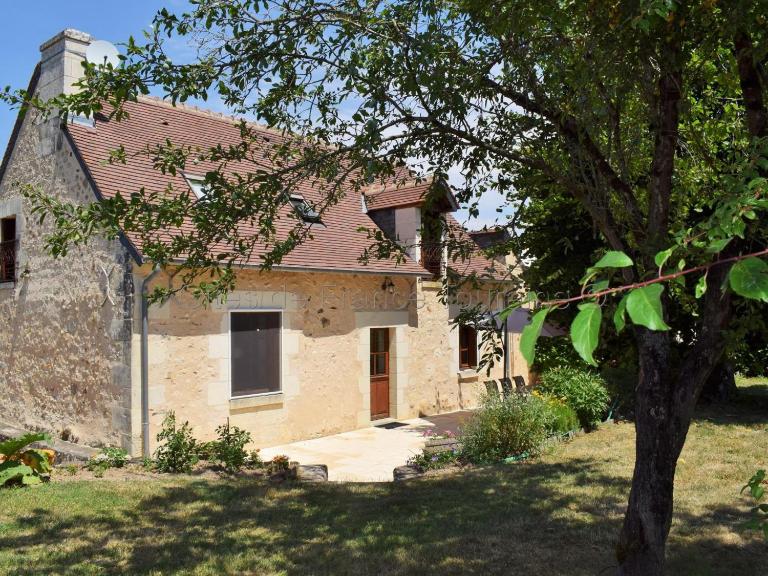 Gîte de charme en Touraine du Sud, jardin clos, 3 chambres - FR-1-381-321 - B&B Paulmy