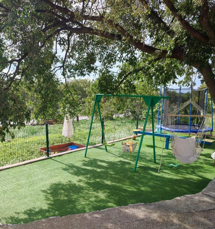 Kids Friendly Seaside Apartments Grebaštica - Šibenik - B&B Grebaštica