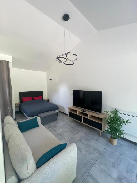 Maison avec grand espace en hauteur - Bed and Breakfast Saint-Georges-des-Coteaux