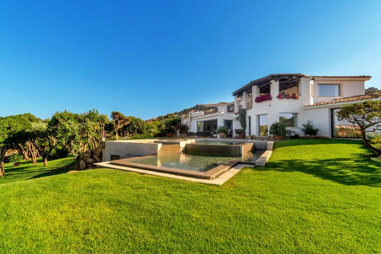 VILLA LUSSO - Porto Cervo Centro Vista Yacht - B&B Porto Cervo