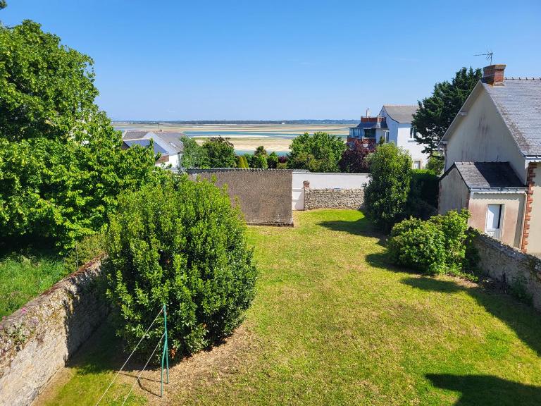 Vue mer - 50 m du port - Maison pour 6 - Jardin - B&B Le Croisic