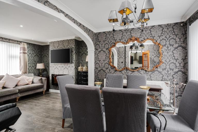 Homestay - Bed and Breakfast Knowsley