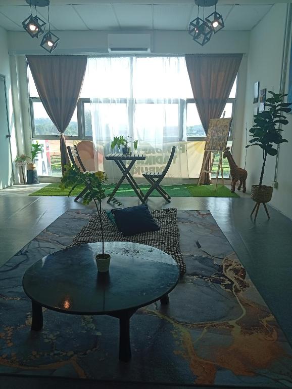 Bajet Homestay - Teratak Singgah - B&B Seri Iskandar