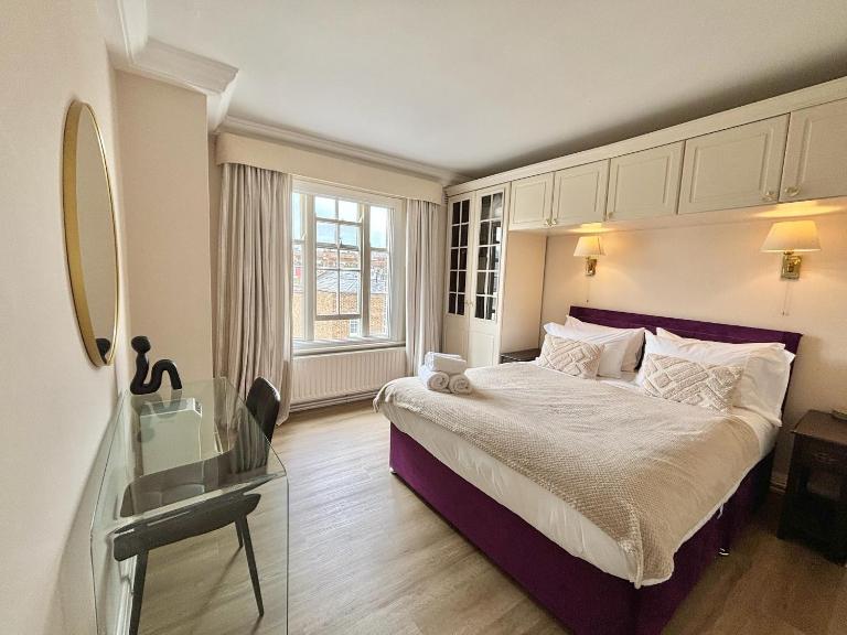 The Mozart Suite by Sloane Square - Ferienwohnung London