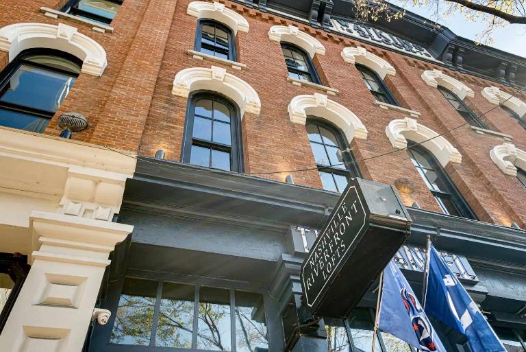 Comfy Family Retreat for 4 in DT Walk to Broadway - Ferienwohnung Nashville