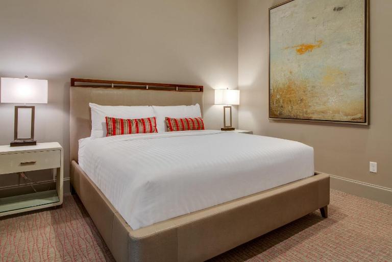 Quaint Retreat for 2 Heart of DT Near Broadway - Chambres d'hôtes Nashville