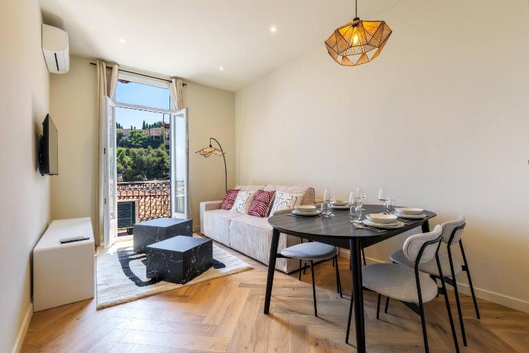 Elegant 2 pieces avec vue mer aux portes de Monaco - Ferienwohnung Beausoleil