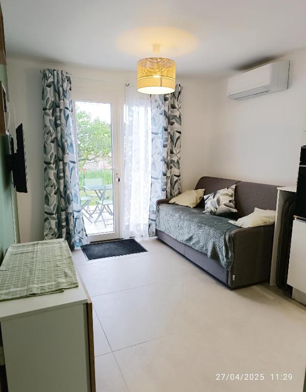 Gîte Terre Pugetvilla - Ferienwohnung Puget-Ville