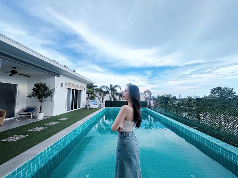 Siam Royal View Pool Villa Perfect for Family BBQ & Fun - Bed and Breakfast Ban Nong Prue