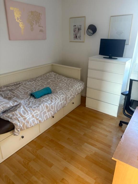 Flora - B&B Graulhet