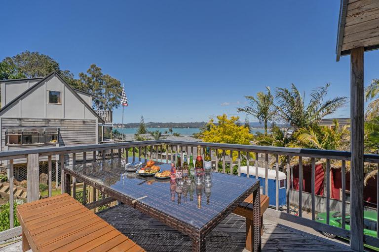 Whitianga Coastal Escape 3bdrm only - B&B Whitianga
