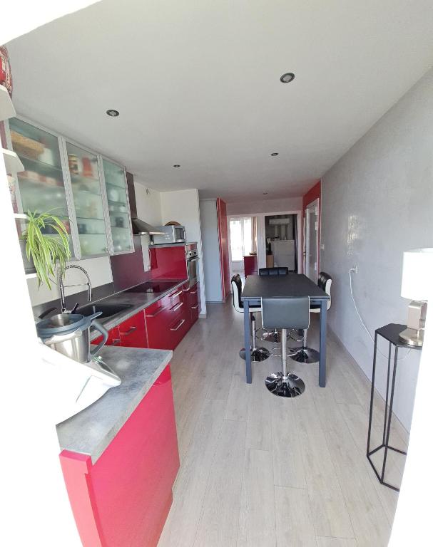 Appartement VANILLE - Ferienwohnung Le Pont-de-Claix